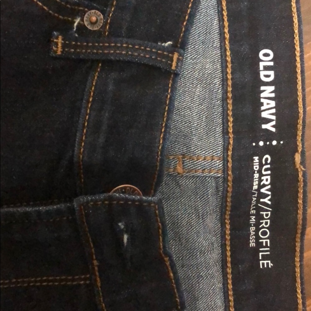 Old navy curvy profile mid rise skinny’s